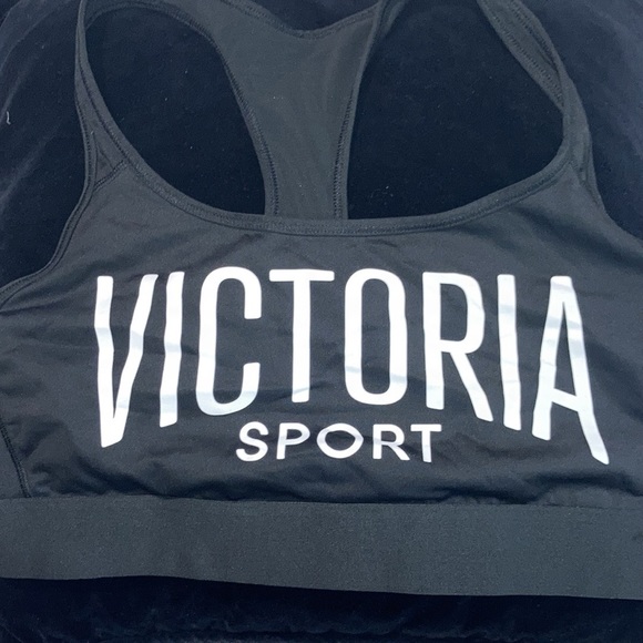 Bundle 2Pair of Victoria’s Secret’s Red sports bras - Picture 3 of 4